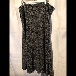 CJBanks women’s skirt 2X